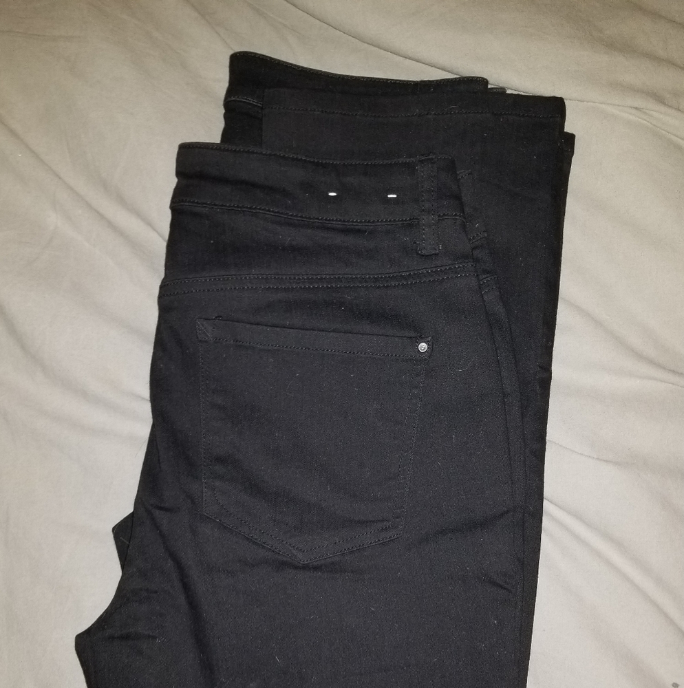 Satana jeans bran new
